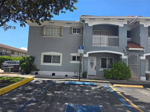4-2850 W 80th St, Hialeah, FL, 33018-3894 | Card Image