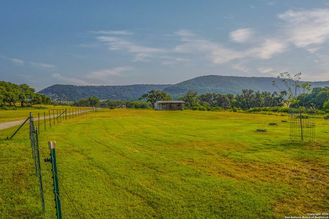 1401 Cedar Mesa Rd, Home with 3 bedrooms, 2 bathrooms and null parking in Tarpley TX | Image 56