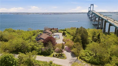 2-150 Bay View Dr, Jamestown, RI, 02835-1552 | Card Image