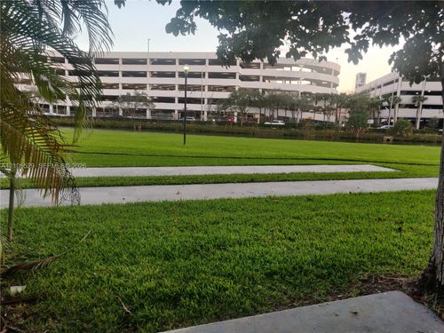 c108-7344 Sw 82nd St, Miami, FL, 33143-7429 | Card Image