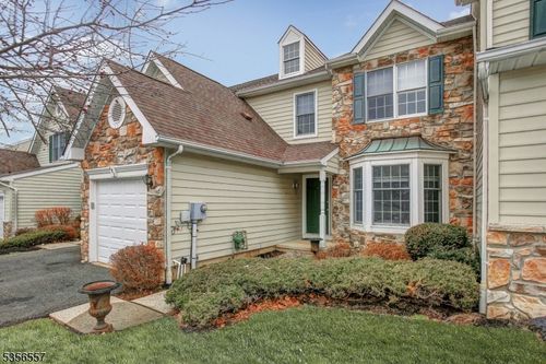 171 Patriot Hill Dr, Basking Ridge, NJ, 07920-4212 | Card Image