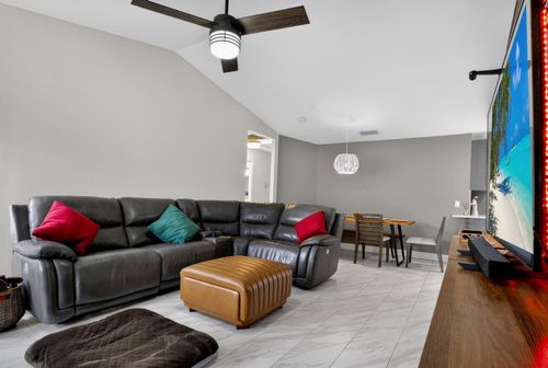 6221 Country Fair Cir, Boynton Beach, FL, 33437-2808 | Card Image