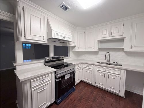 1003 W 12th Street, Freeport, TX, 77541 | Card Image
