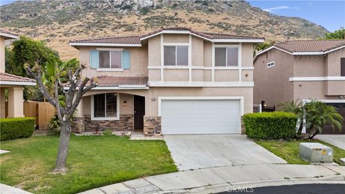 15863 Falcon Ct, Fontana, CA, 92337 | Card Image