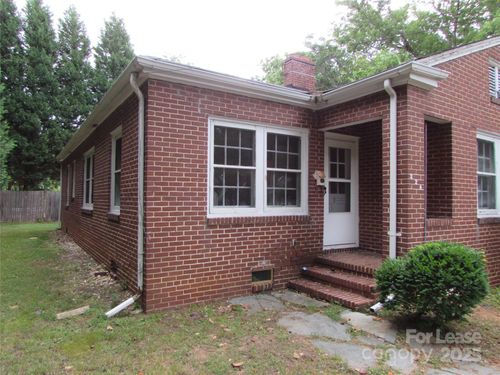 324 W Mccubbins St, Salisbury, NC, 28144-5348 | Card Image