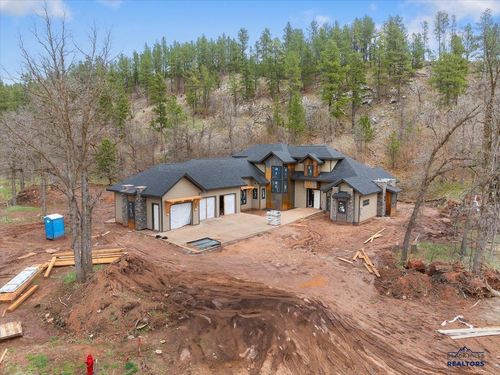 20612 Apple Springs Blvd, Sturgis, SD, 57785-6801 | Card Image
