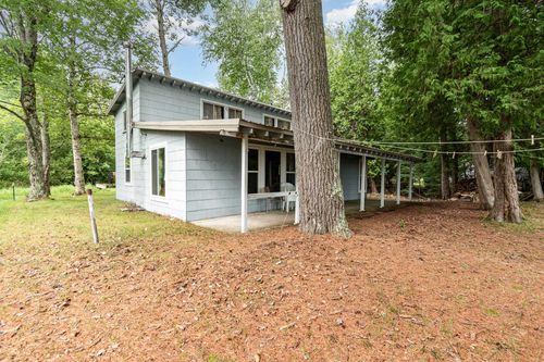 2048 Spruce Trailways Rd, Harrisville, MI, 48740-9774 | Card Image