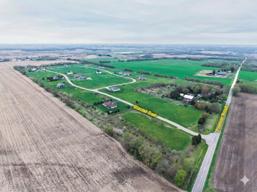 4701 Glacial Trl, Ringwood, IL, 60072-9502 | Card Image