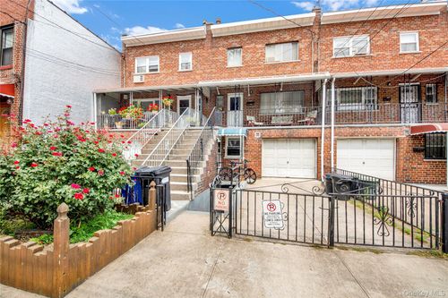 2343 Ellis Ave, Bronx, NY, 10462-5318 | Card Image