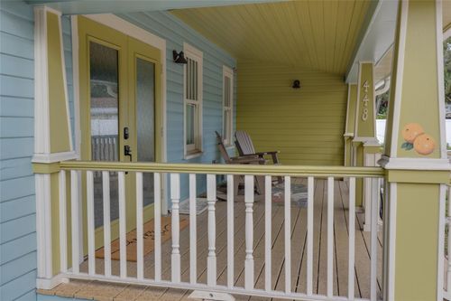 448 Locklie St, Dunedin, FL, 34698-7640 | Card Image