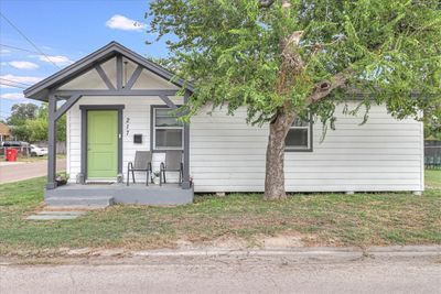 217 Iowa Street, House other with 2 bedrooms, 1 bathrooms and null parking in Robstown TX | Image 1