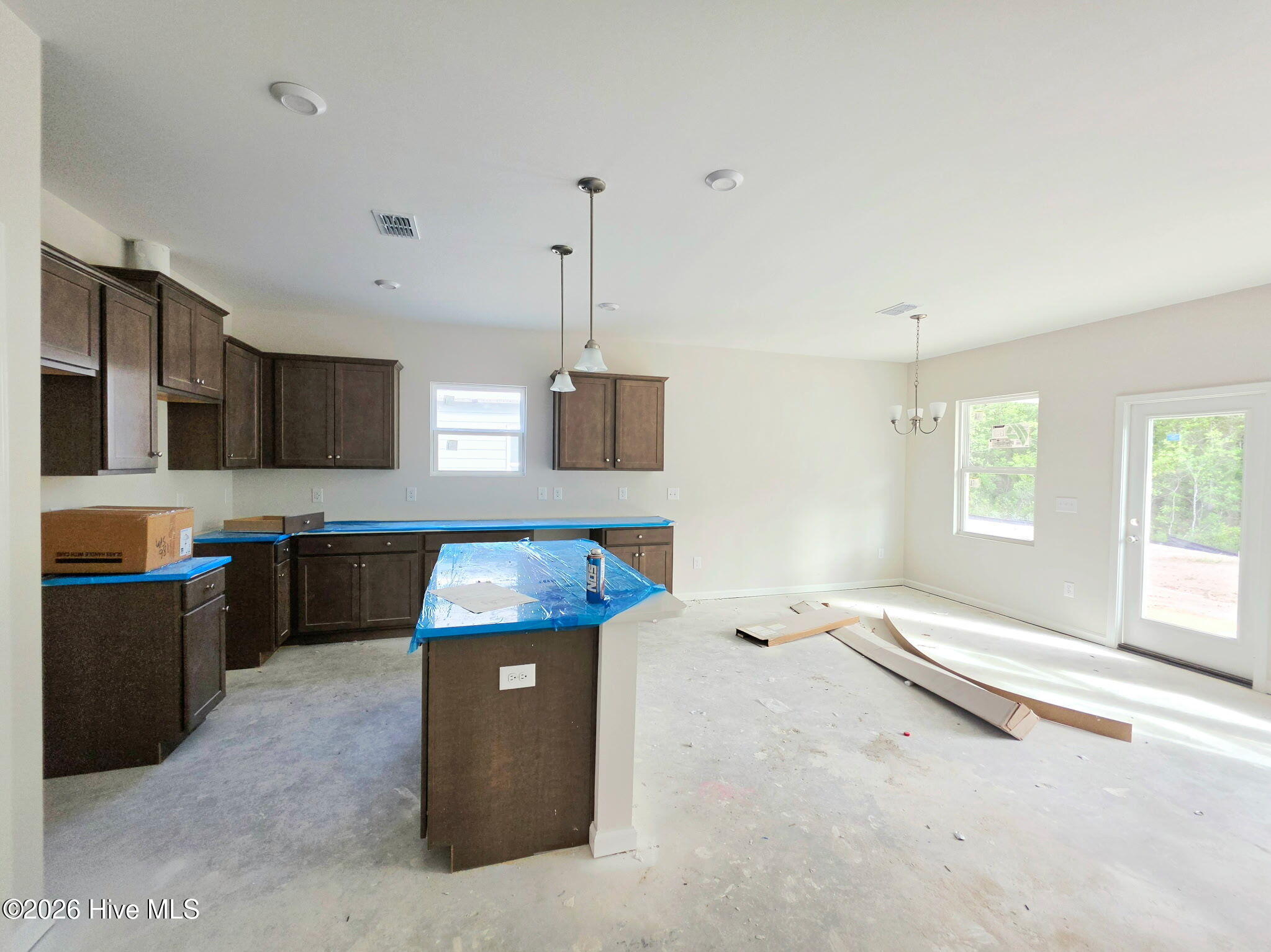 Residential Lease in Boiling Spring Lakes 5