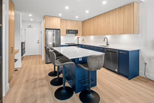 530-920 Reunion Ave, Langford, BC, V9B0W8 | Card Image