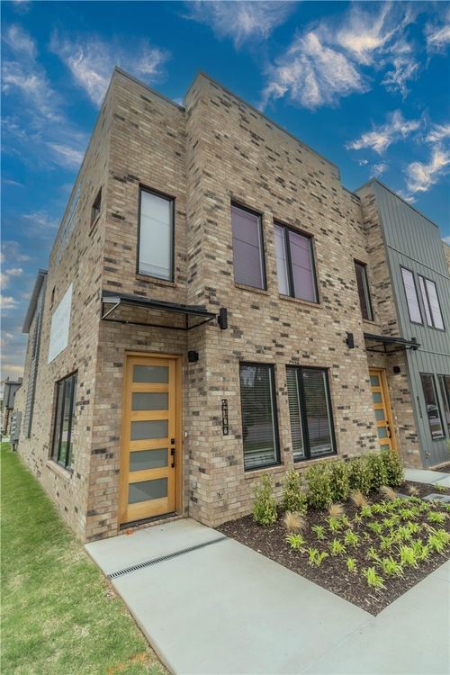 4100 W Olive Street, Rogers, AR, 72756 | Card Image