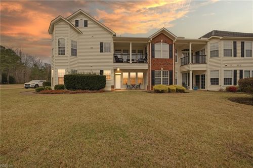 2811 Crescent Moon Court, Virginia Beach, VA, 23456 | Card Image