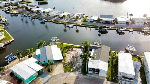 314 Bahama Dr, Palmetto, FL, 34221-3432 | Card Image