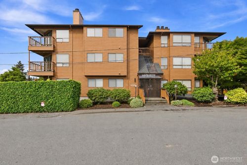 12-15525 6th Ave Sw, Burien, WA, 98166-2477 | Card Image