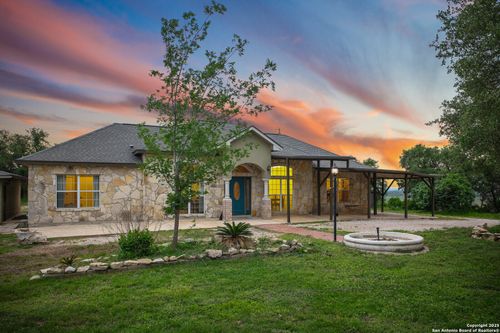 766 County Road 2651, Rio Medina, TX, 78066-2590 | Card Image