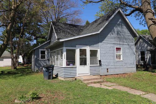 1352 Short Columbia St, Frankfort, IN, 46041-1147 | Card Image