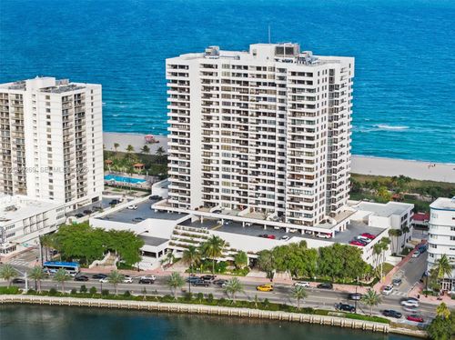 1002-2555 Collins Ave, Miami Beach, FL, 33140-4759 | Card Image