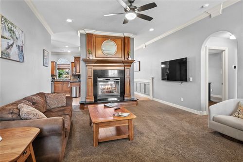 300 Windsor Dr, Centerton, AR, 72719-9507 | Card Image