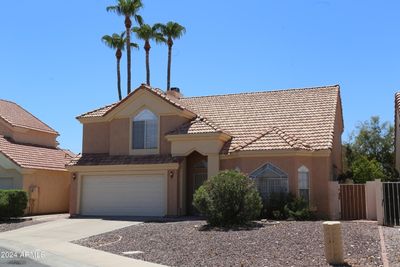 819 W Kyle Court, House other with 3 bedrooms, 3 bathrooms and null parking in Gilbert AZ | Image 3