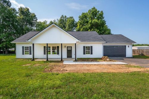 145 Maxwell St, Cookeville, TN, 38506-5364 | Card Image