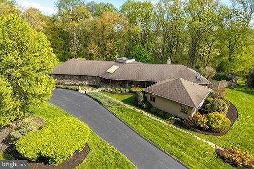 30 Celeste Ln, Coatesville, PA, 19320-1644 | Card Image