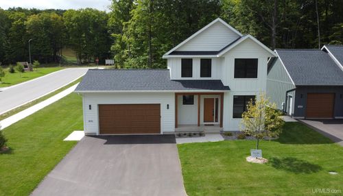 3401 Nuthatch Lane, Marquette, MI, 49855 | Card Image