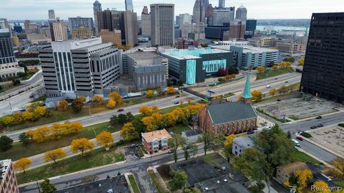 1450 6th St, Detroit, MI, 48226-2404 | Card Image