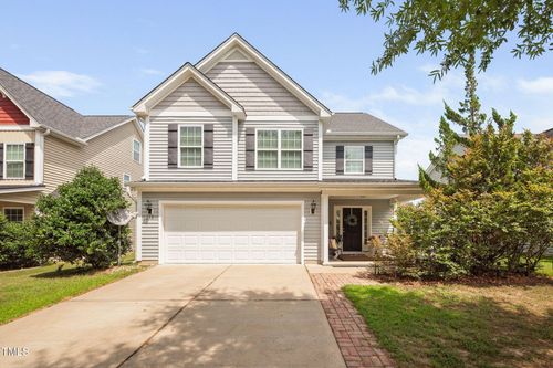 612 Lawson Cypress Ln, Fuquay-Varina, NC, 27526-2559 | Card Image