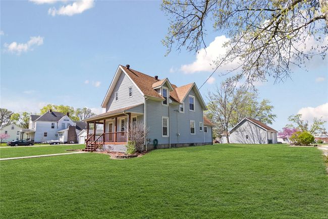 708 N Giddings Ave, House other with 3 bedrooms, 2 bathrooms and 2 parking in Jerseyville IL | Image 18