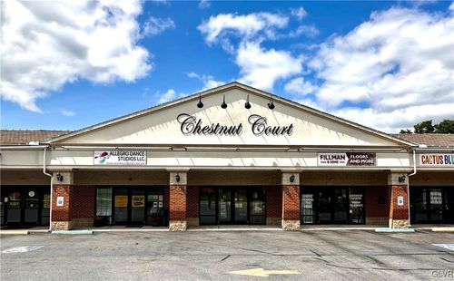 4-4030 Chestnut St, Emmaus, PA, 18049-1012 | Card Image