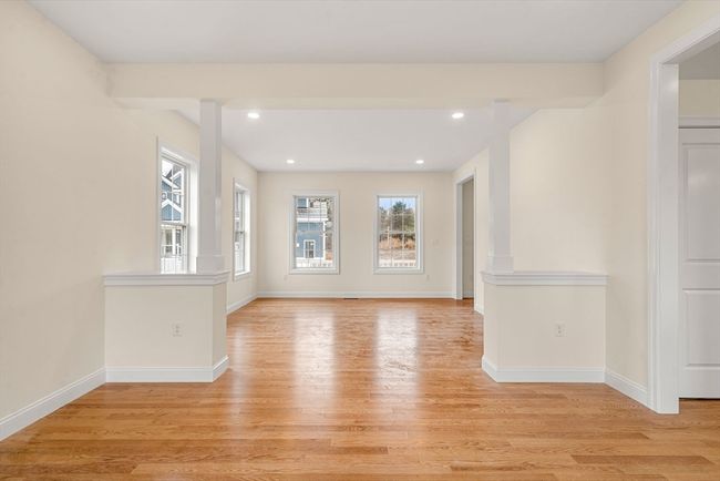 UNIT-3 - 66 Parish Rd, House other with 4 bedrooms, 3 bathrooms and 2 parking in Georgetown MA | Image 20