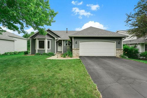 7293 159th St W, Apple Valley, MN, 55124-5132 | Card Image
