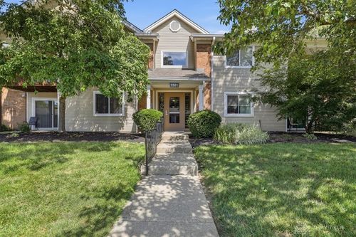 1501 Lake Pointe Way, Centerville, OH, 45459-5830 | Card Image