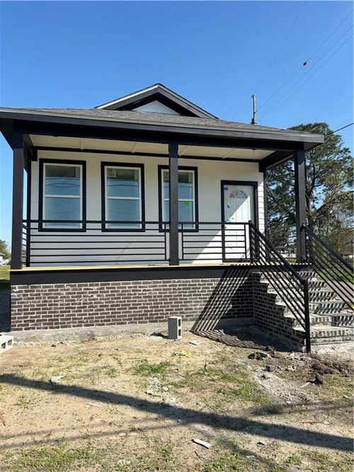 1901 Tupelo St, New Orleans, LA, 70117-1746 | Card Image