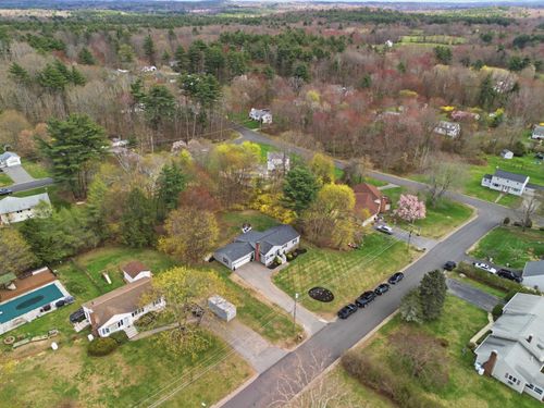 9 Scottsdale Road, Atkinson, NH, 03811 | Card Image