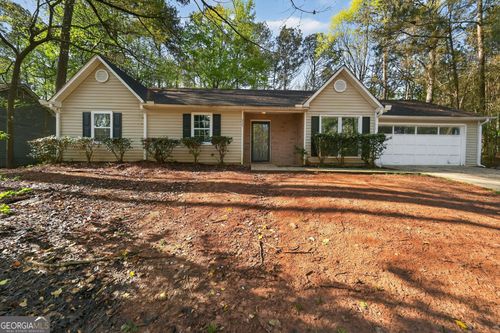 3751 Windy Hill Dr Se, Conyers, GA, 30013-2970 | Card Image