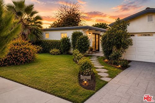 20617 Archwood St, Winnetka, CA, 91306-4315 | Card Image