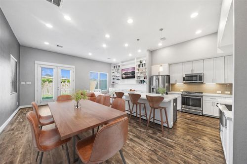 1707 Freeman St, Houston, TX, 77009-8513 | Card Image