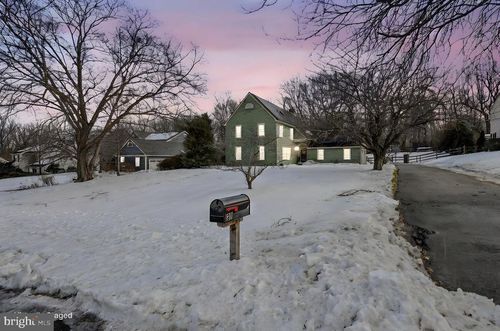 21 Farmingdale Ln, Newark, DE, 19711-4392 | Card Image