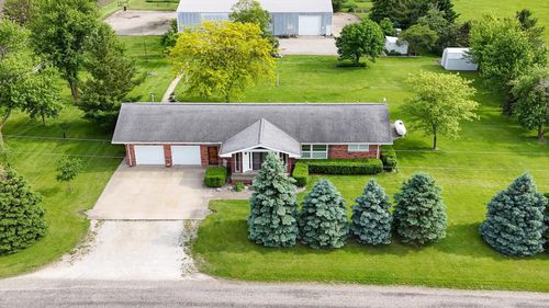 1397 County Road 3600n, Paxton, IL, 60957-5013 | Card Image