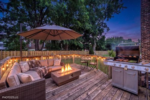 411-411 Hickory Dr, Wheeling, IL, 60090-6246 | Card Image