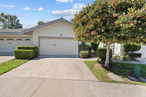 1642 Via Barlovento, San Marcos, CA, 92078-5257 | Card Image