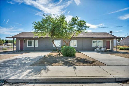 1940 Ward Dr, Henderson, NV, 89011-4247 | Card Image