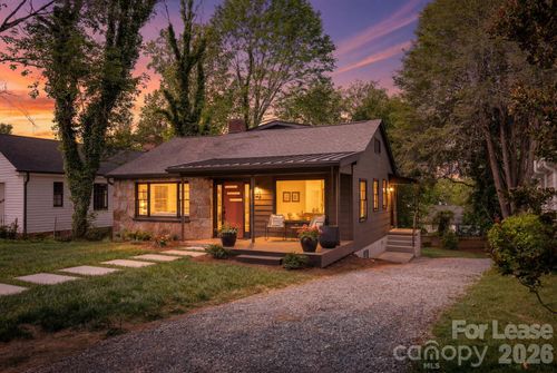 4 Baird Ln, Asheville, NC, 28804-2205 | Card Image