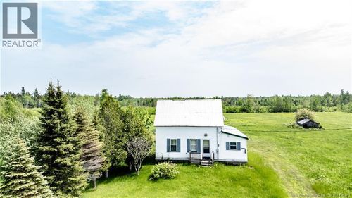 {{alt}} | Card Image