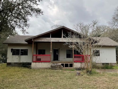 108 Bounty St, Blessing, TX, 77419-1407 | Card Image