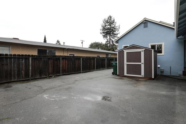 300 Encina Cmns, House other with 7 bedrooms, 5 bathrooms and 2 parking in Stanford CA | Image 60